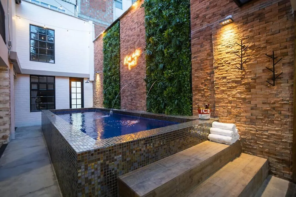Nowa Provenza --Private Villa With Heated Pool & Spa Medellin