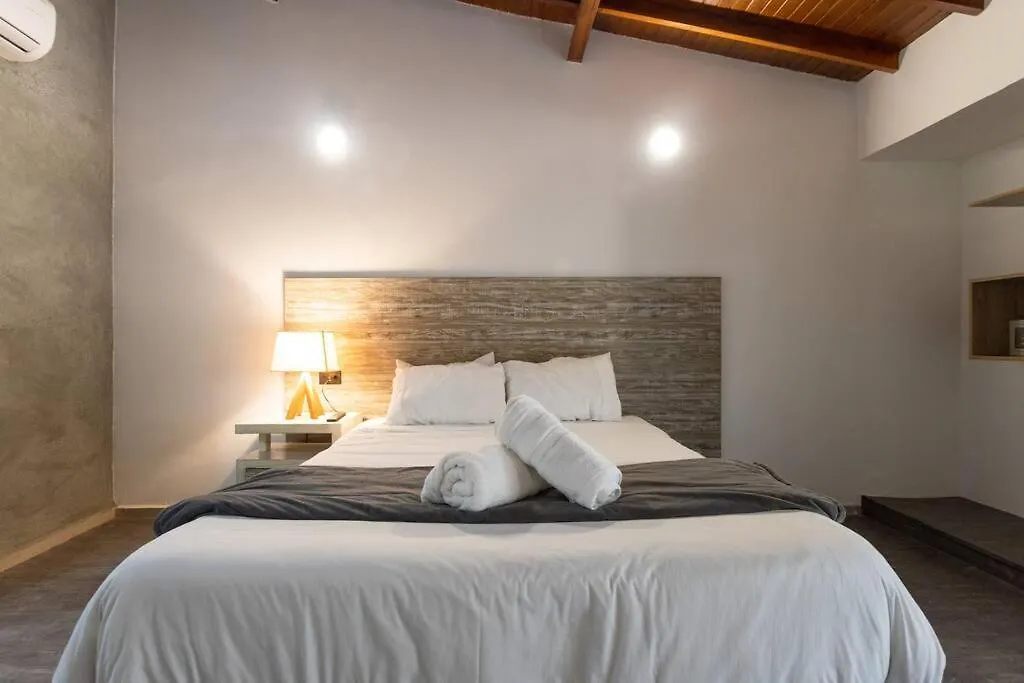 Nowa Provenza --Private Villa With Heated Pool & Spa Medellin
