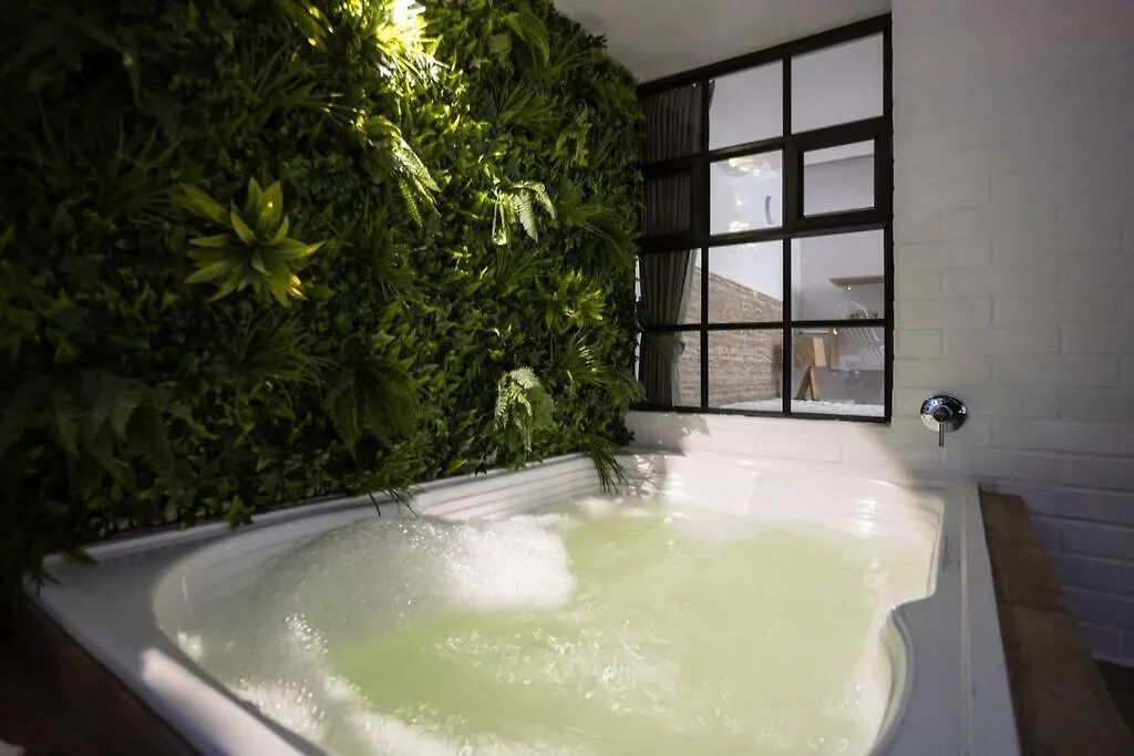 Nowa Provenza --Private Villa With Heated Pool & Spa Medellin